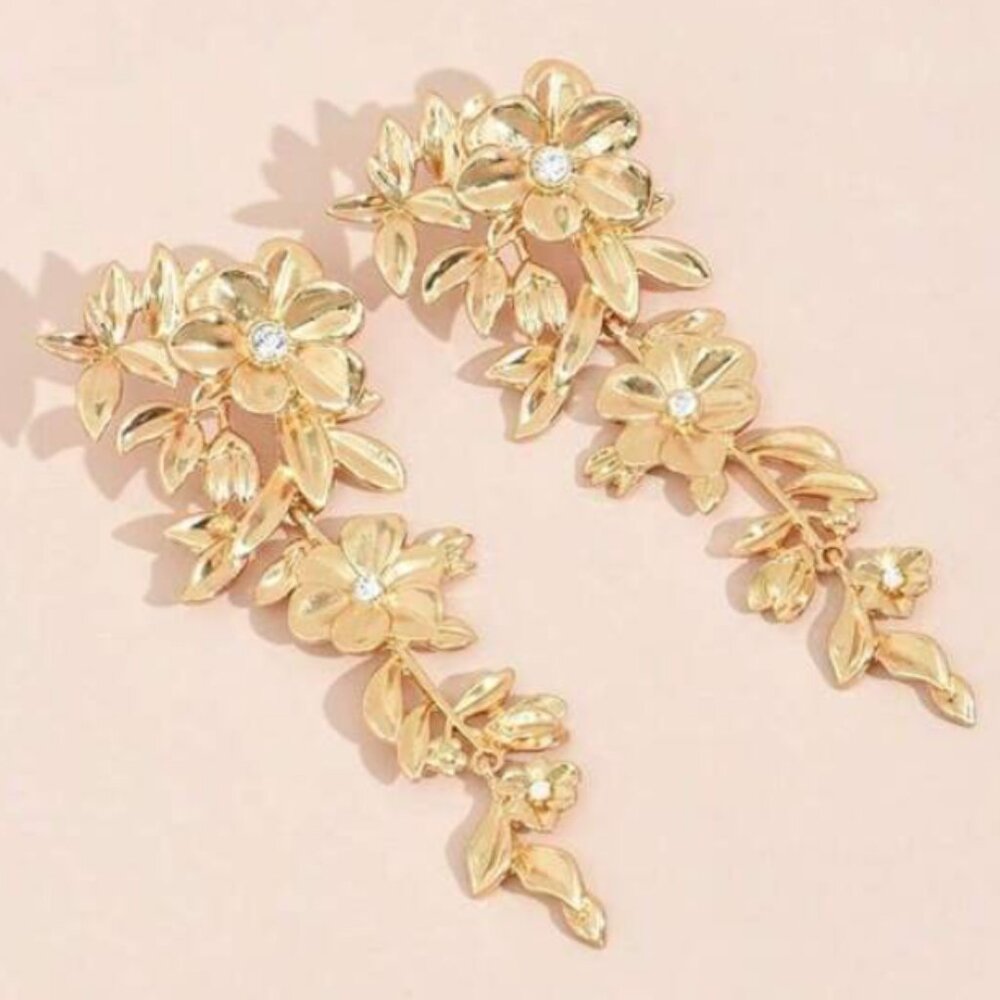Women's Gold Metal Floral Flower Drop Hanging Dangling Earrings